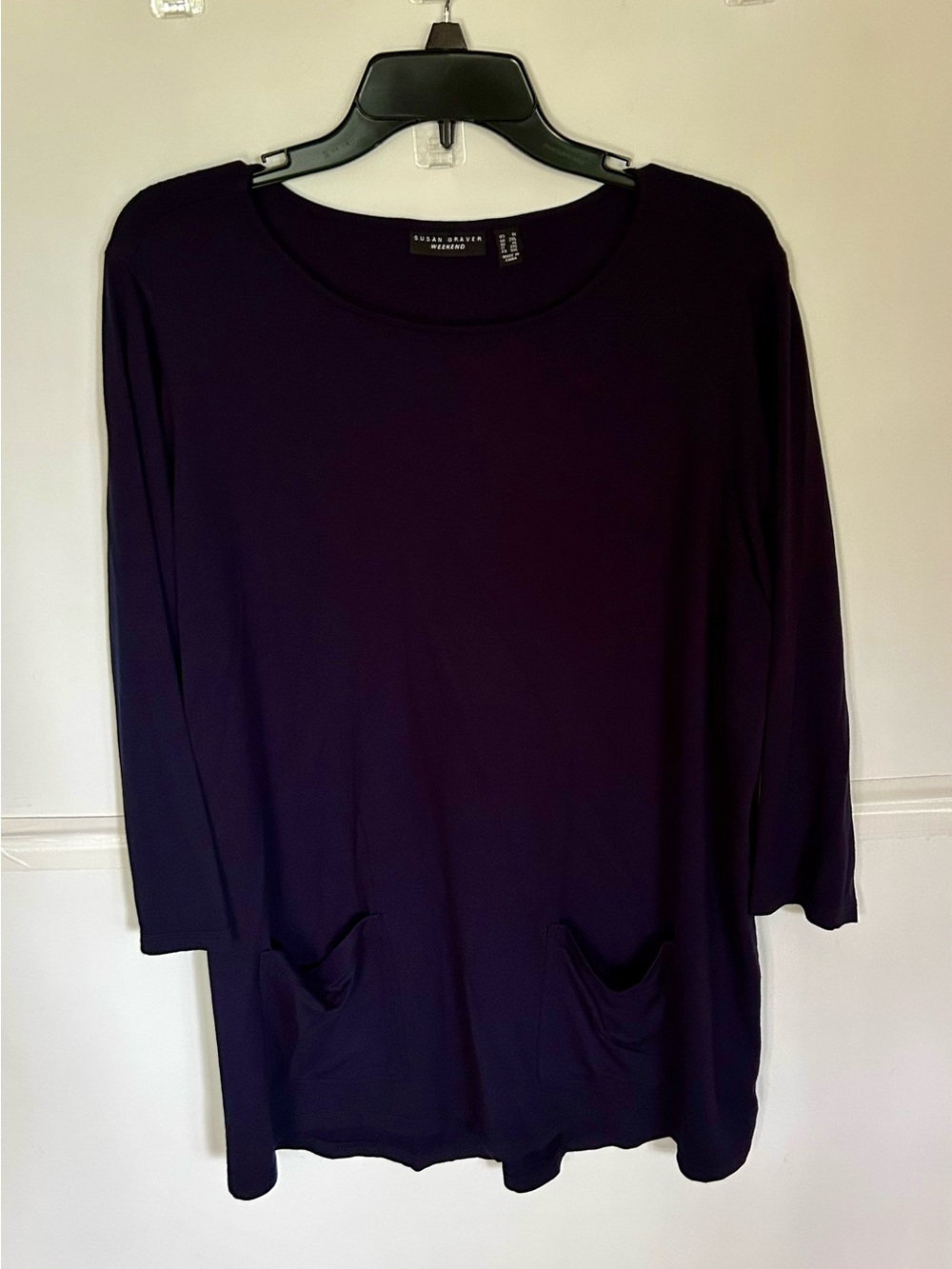 Susan Graver woman’s 3/4 sleeve, navy blue tunic top